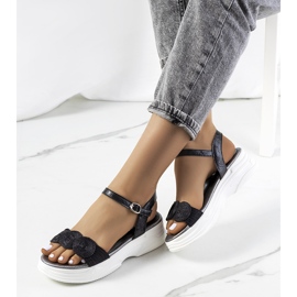 Černé sandály na platformě Nandy černá 1