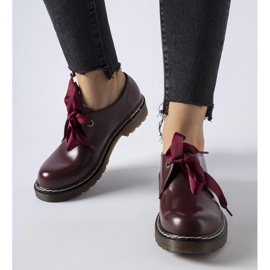 Kaštanové boty s ozdobnou mašlí od Rodriguez červené 2