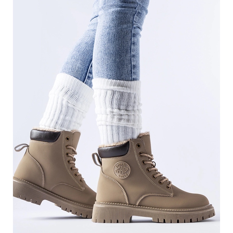 Hnědé zateplené boty Medole hnědý 1