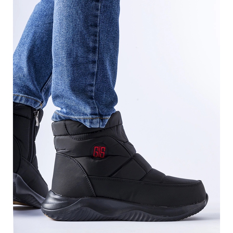 Černé krátké zateplené sněhule Chesnut černá 1