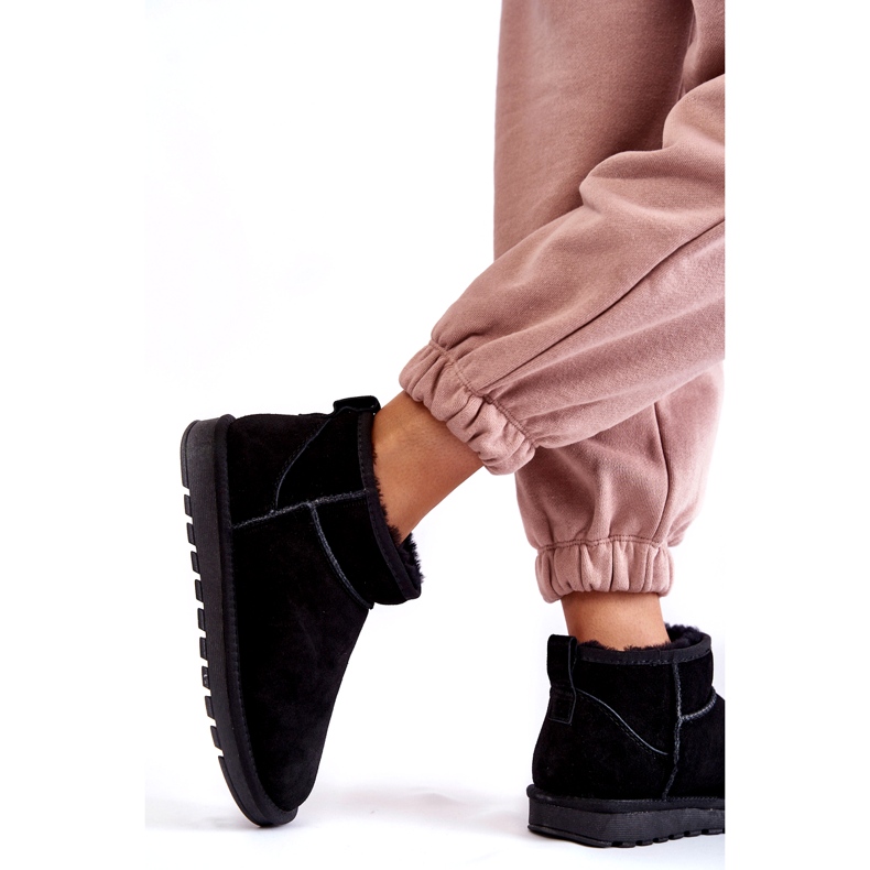 Dámský semišový nízko izolovaný sněhové boty černá 4