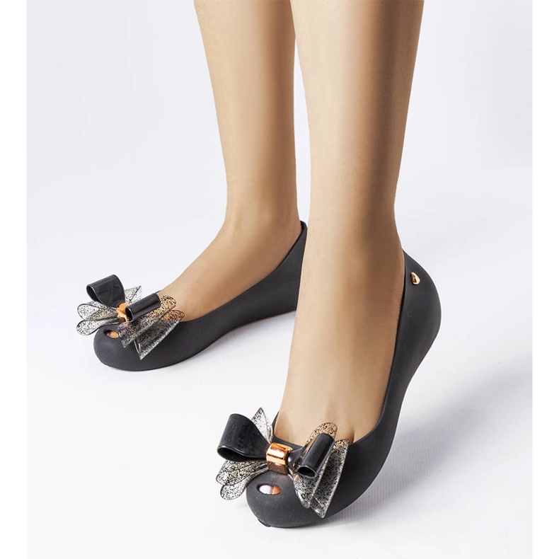 Černé balerínky meliski s mašlí Jerome černá 1