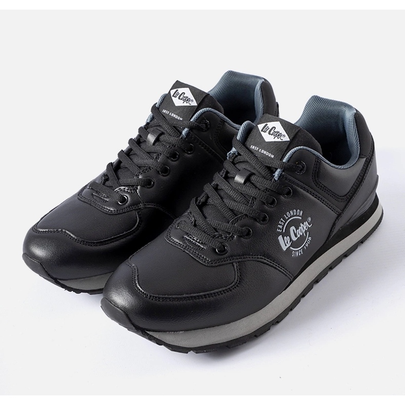 Černé pánské boty Lee Cooper LCJ-23-31-3073M černý 1