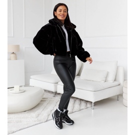 Černé zateplené sportovní sněhule Diadora černá 1