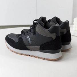 Černé tenisky Lee Cooper LCJ-23-31-3066M černá 1