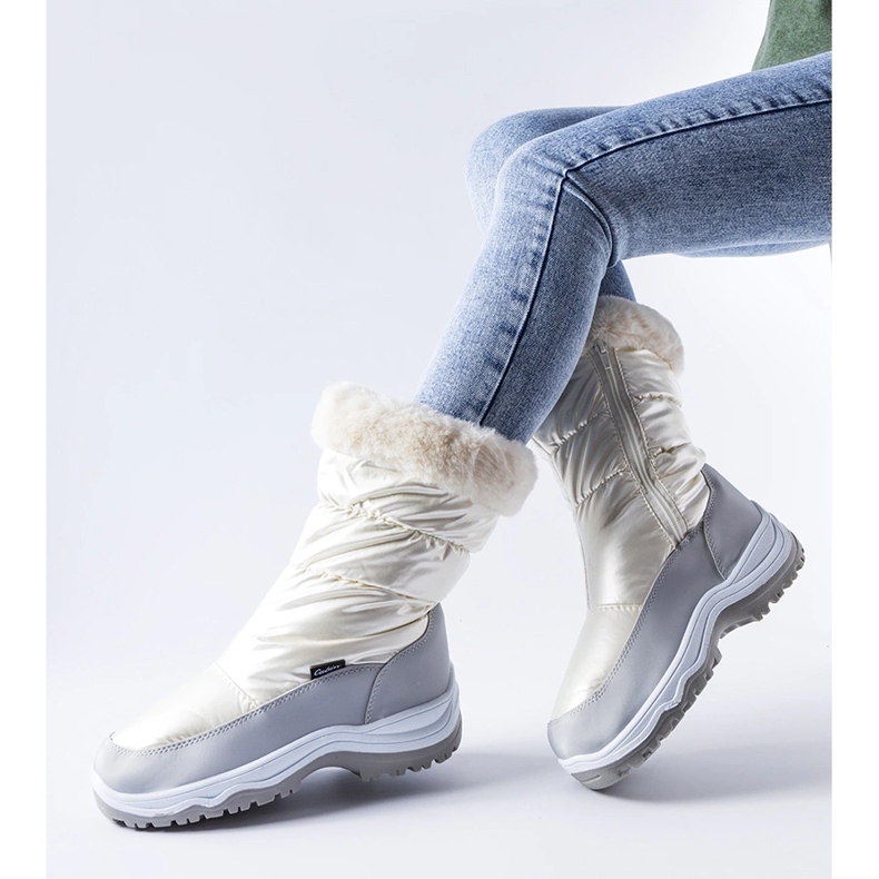 Perleťově šedé zateplené sněhule Tronzano bílý 1