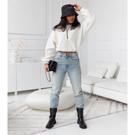 Černé lakované boty s ozdobným páskem Lido černý 1