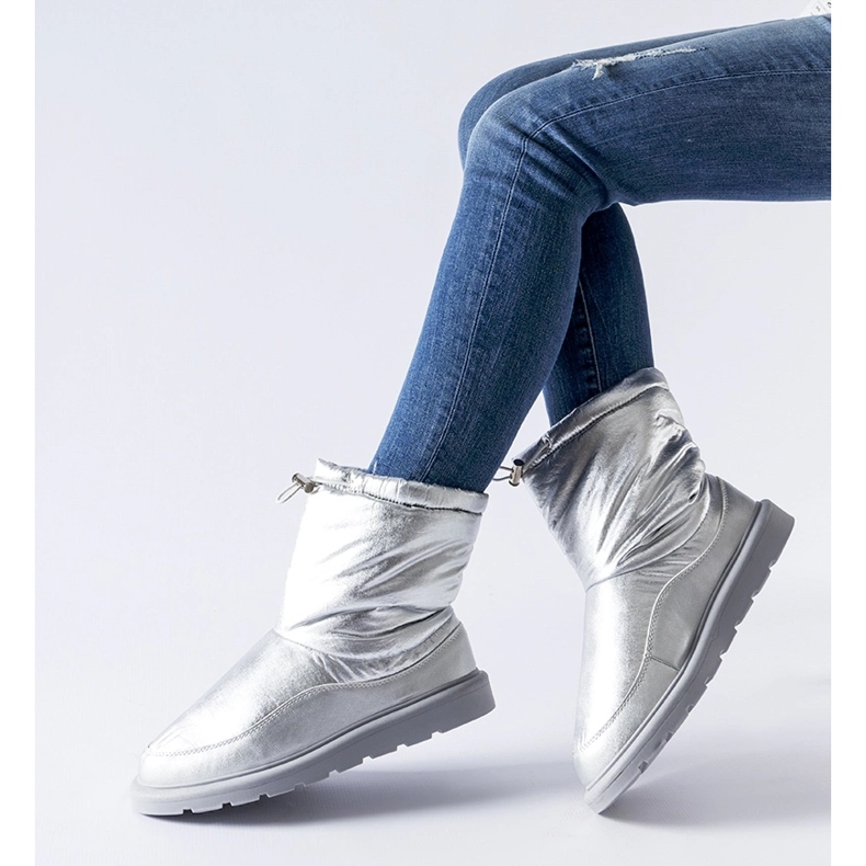 Stříbrné zateplené sněhule Whitetail stříbrný 1 Stříbrné zateplené sněhule Whitetail stříbrný 1