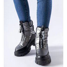 Grafitové a černé zateplené sněhule Moorhead šedá 1