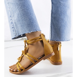 Žluté dámské sandály Mantila žlutá 1