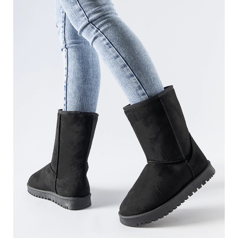 Černé zateplené klasické sněhule Ireneo černá 1