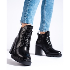 W. Potocki Černé dámské kotníkové boty Potocki na vysokém podpatku černá 2 W. Potocki Černé dámské kotníkové boty Potocki na vysokém podpatku černá 2