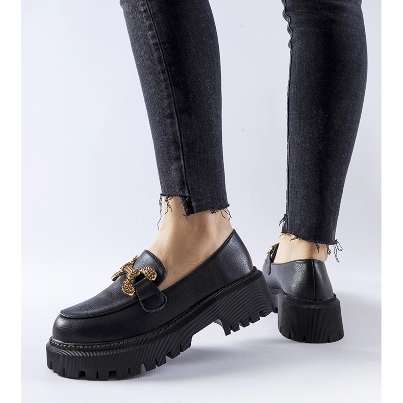 Černé mokasíny zdobené kamínky Uzzone černá 1