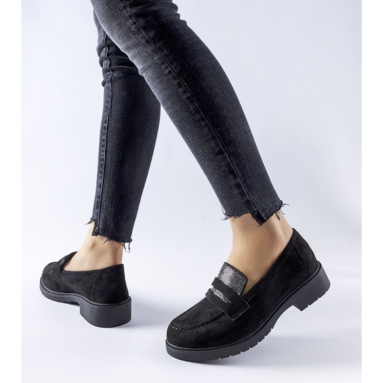 Černé mokasíny s kamínky Ippolito černá 1