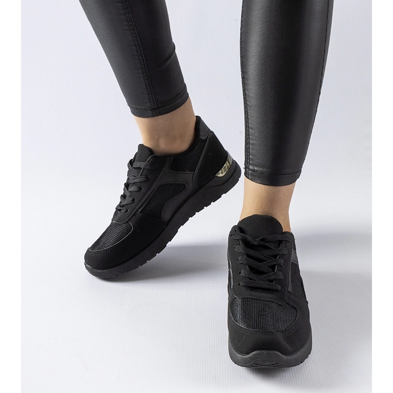 Černé tenisky z kombinovaných materiálů Gallo černá 2