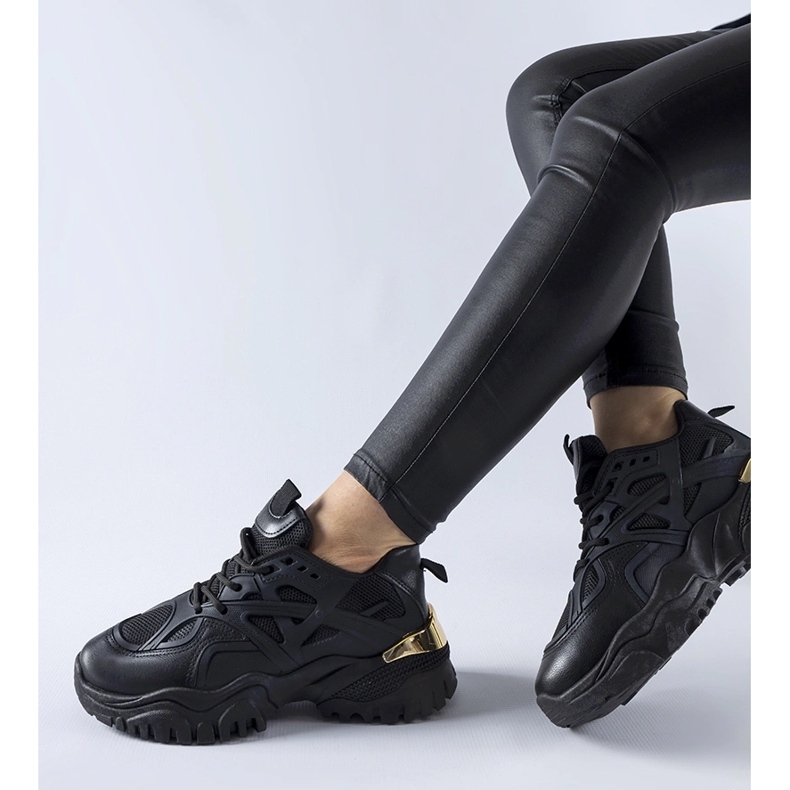 Černé sportovní tenisky Cislago černá 1