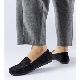 Černé mokasíny vyrobené z eko semiše Cellarengo černá 2