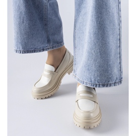 Masivní bílé mokasíny Miniato béžový 1 Masivní bílé mokasíny Miniato béžový 1