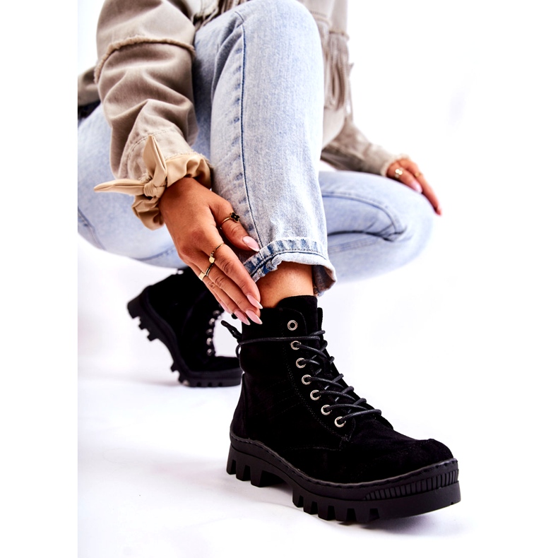 S.Barski Semišové kotníkové boty Trapper s černým prošíváním černá 2 S.Barski Semišové kotníkové boty Trapper s černým prošíváním černá 2