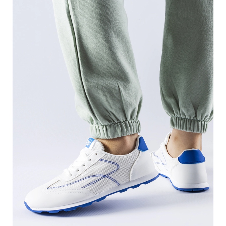 Bílé sportovní tenisky Pinarella bílý 1 Bílé sportovní tenisky Pinarella bílý 1