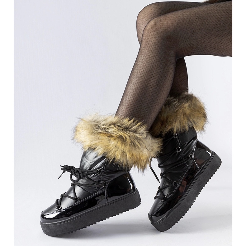 Bojové černé zateplené sněhule s kožíškem černá 1