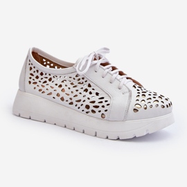 Dámské kožené prolamované boty Zazoo 2821 bílý 1