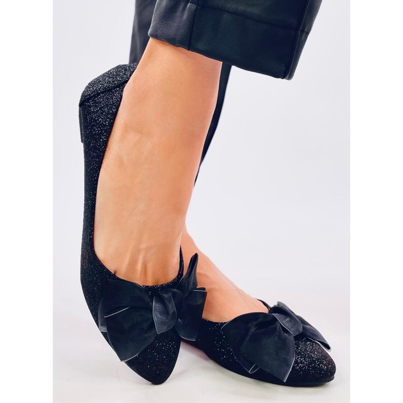 Elegantní třpytivé baleríny Betzi Black černý 1
