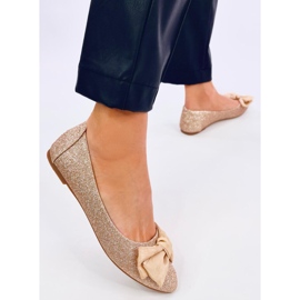 Elegantní třpytivé baleríny Betzi Champagne zlatý 2