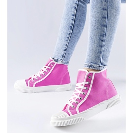 Tmavě růžové vysoké tenisky od Pozzuolo růžový 2 Tmavě růžové vysoké tenisky od Pozzuolo růžový 2