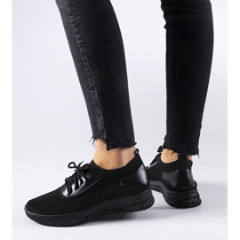 Černé prolamované tenisky Pierantonio černá 1 Černé prolamované tenisky Pierantonio černá 1