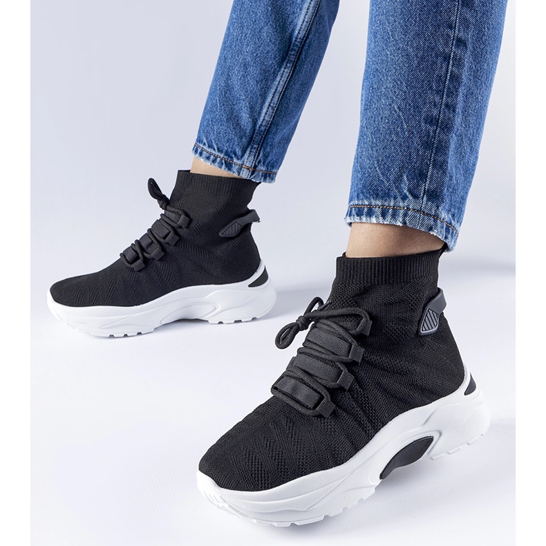 Černé vysoké tenisky Vigatto černá 1