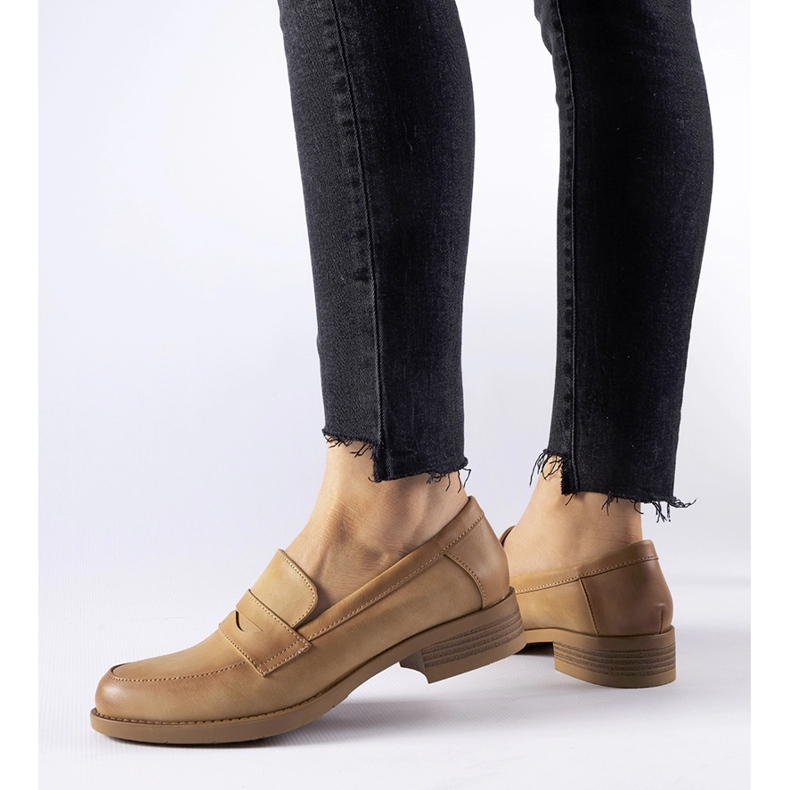 Béžové elegantní mokasíny Beaufort béžový 1