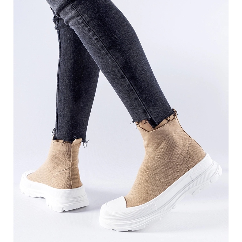 Hnědé tenisky s elastickým svrškem od Gadbois hnědý 1