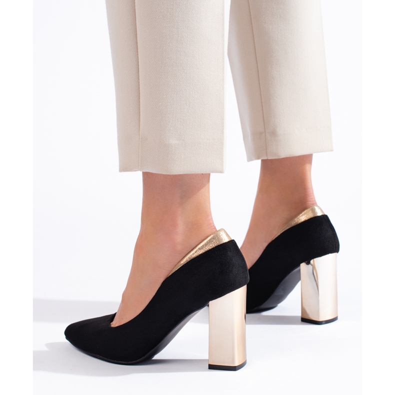 Černé semišové lodičky na sloupku černá 1