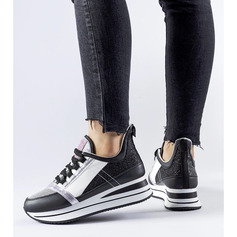 Černé třpytivé tenisky na platformě Marce černá 1