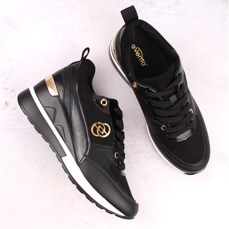 Dámské černé boty na klínku eVento 21PB35-4001 černá 2