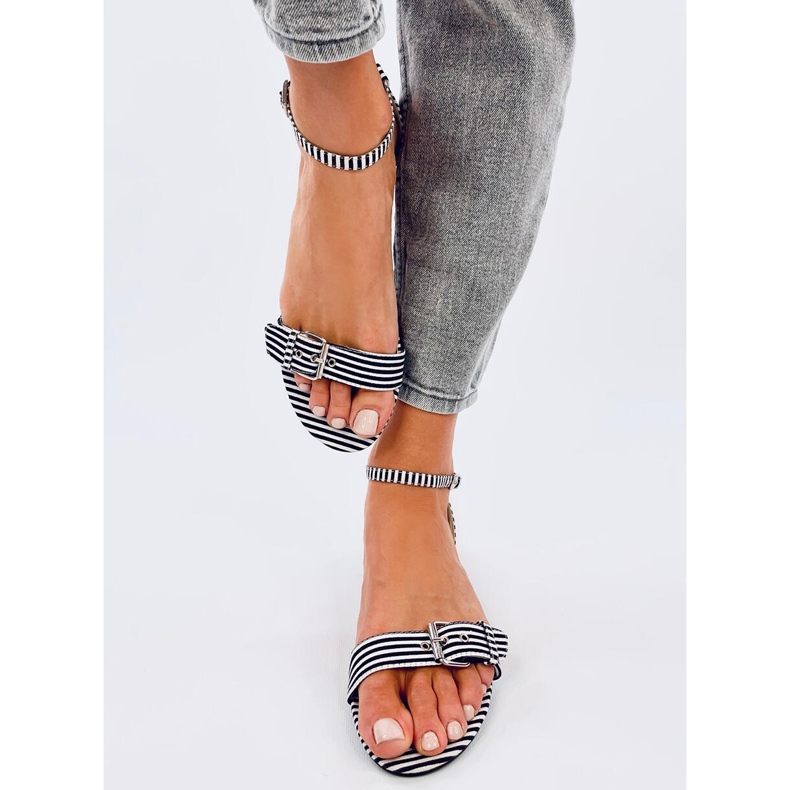 Ditty Black pruhované sandály - 2. jakost bílý 1