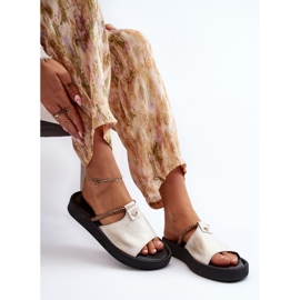 Dámské kožené žabky Zazoo 2896 v bílé a zlaté barvě zlatý 1