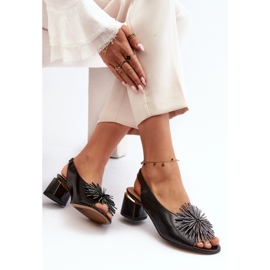 Kožené sandály s ozdobou Laura Messi 2719 Black černá 1