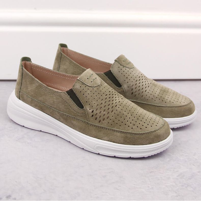 Dámské kožené prolamované sportovní slip-on boty, zelené T.Sokolski 278 zelený 1