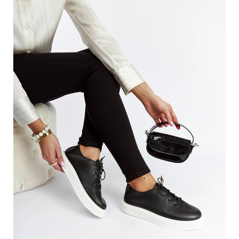 Černé perforované tenisky Laytonville černá 1