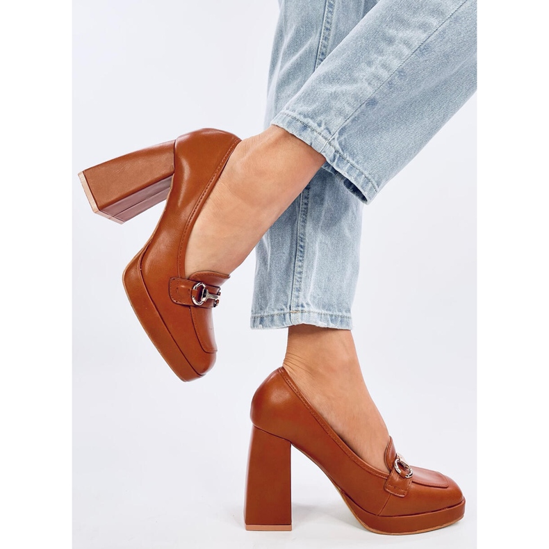 Mokasíny Albers Camel na vysokém podpatku hnědý 2