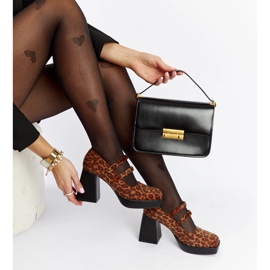 Černé leopardí lodičky s masivním blokovým podpatkem hnědý 1 Černé leopardí lodičky s masivním blokovým podpatkem hnědý 1