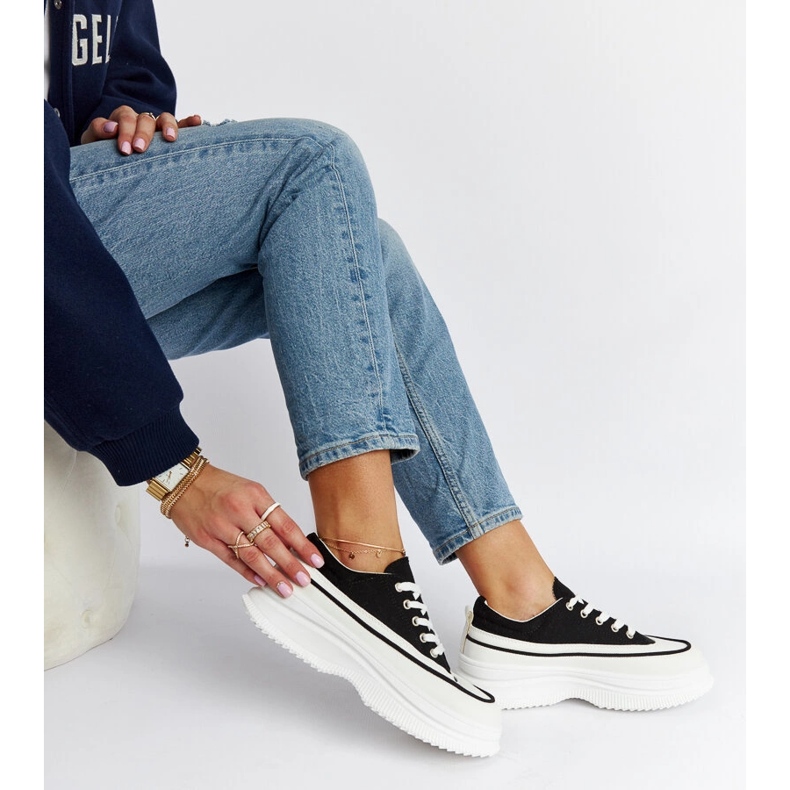 Černé tenisky na platformě Plesio černý 1