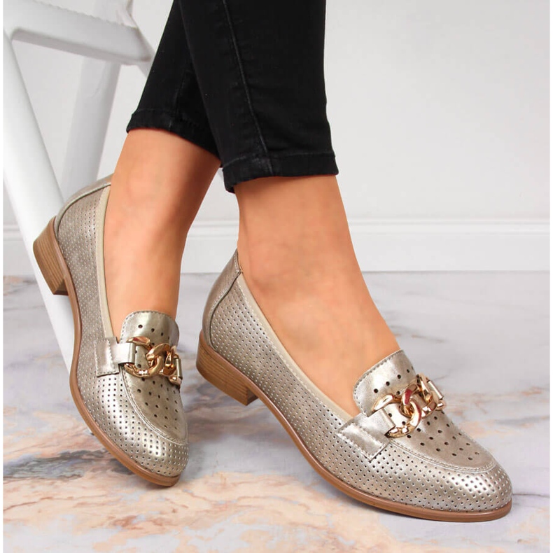 Prolamované boty se zlatým řetízkem od Potocki 1 Prolamované boty se zlatým řetízkem od Potocki 1