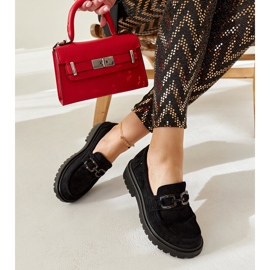 Černé semišové mokasíny se sponou Springs černá 1