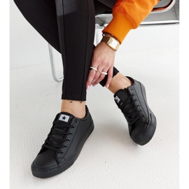 Černé sportovní tenisky Kimberlee černá 1