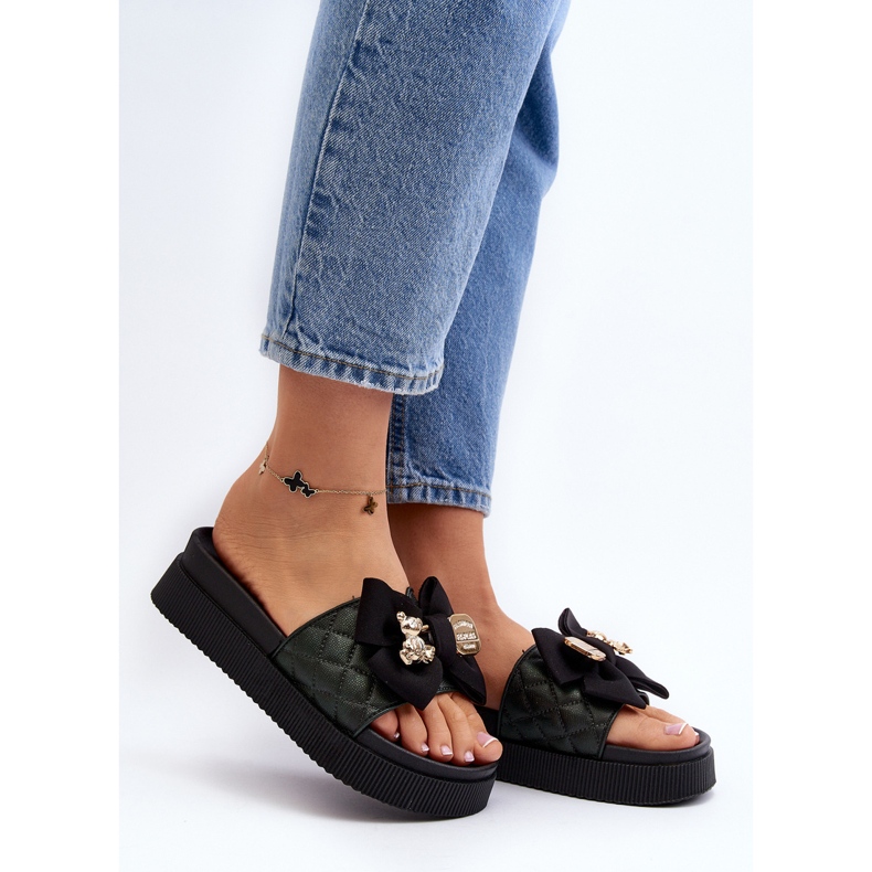 Dámské černé žabky s mašlí a medvídkem Katterina černá 2