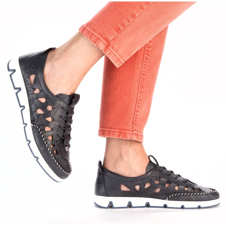 Dámské kožené prolamované slip-on boty, tmavě modrá Rieker 49956-14 modrý 2