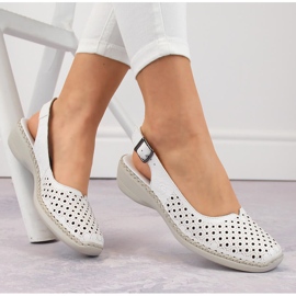Kožené pohodlné dámské celoprolamované sandály, bílé Rieker 41350-80 bílý 2